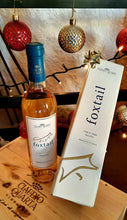Load image into Gallery viewer, Foxtail, Coda di Volpe - il Passito + Confezione Dedicata in Regalo - Claudio Quarta Vignaiolo Shop